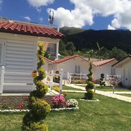 Vela E Bardhe Villa Dhermi Bagian luar foto