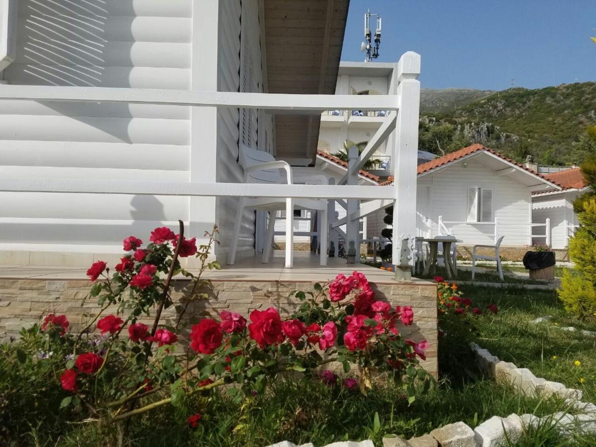 Vela E Bardhe Villa Dhermi Bagian luar foto
