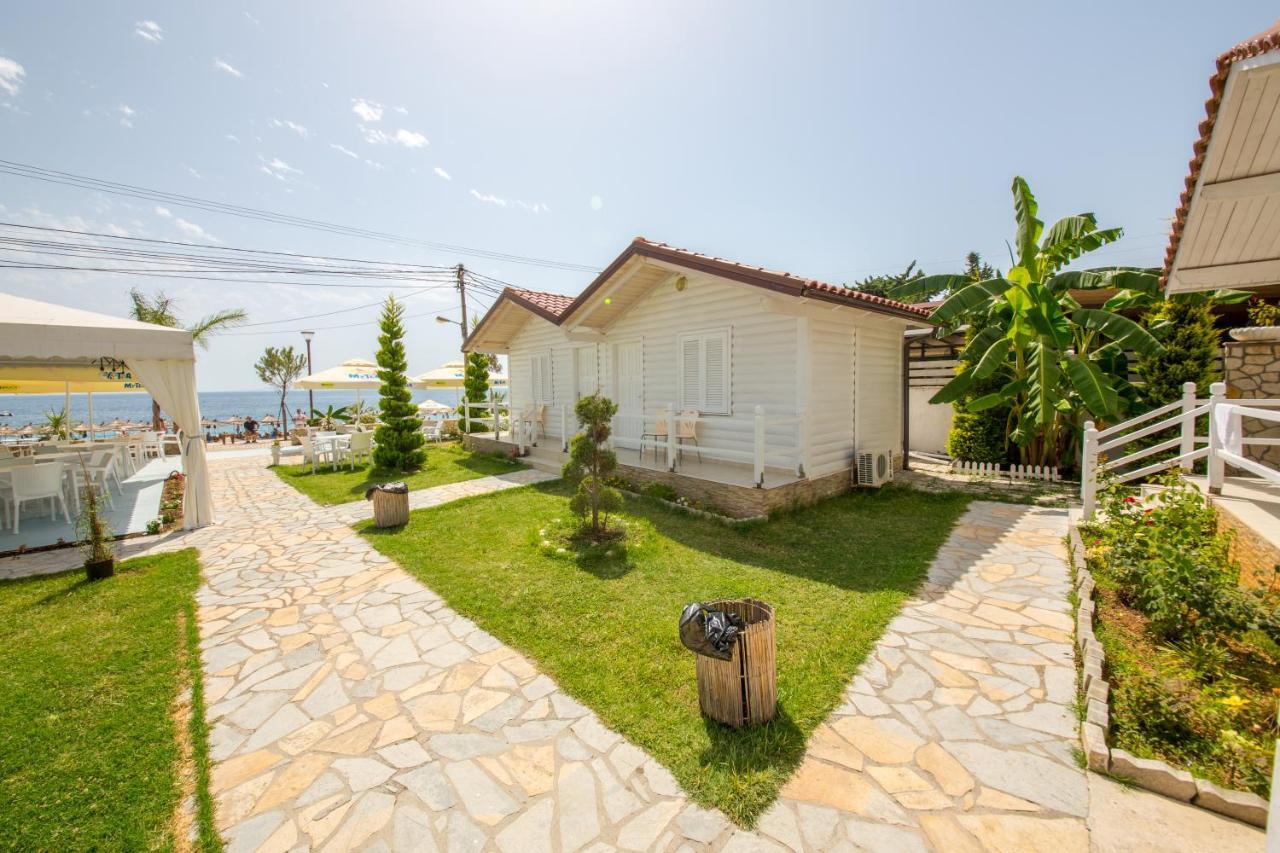 Vela E Bardhe Villa Dhermi Bagian luar foto
