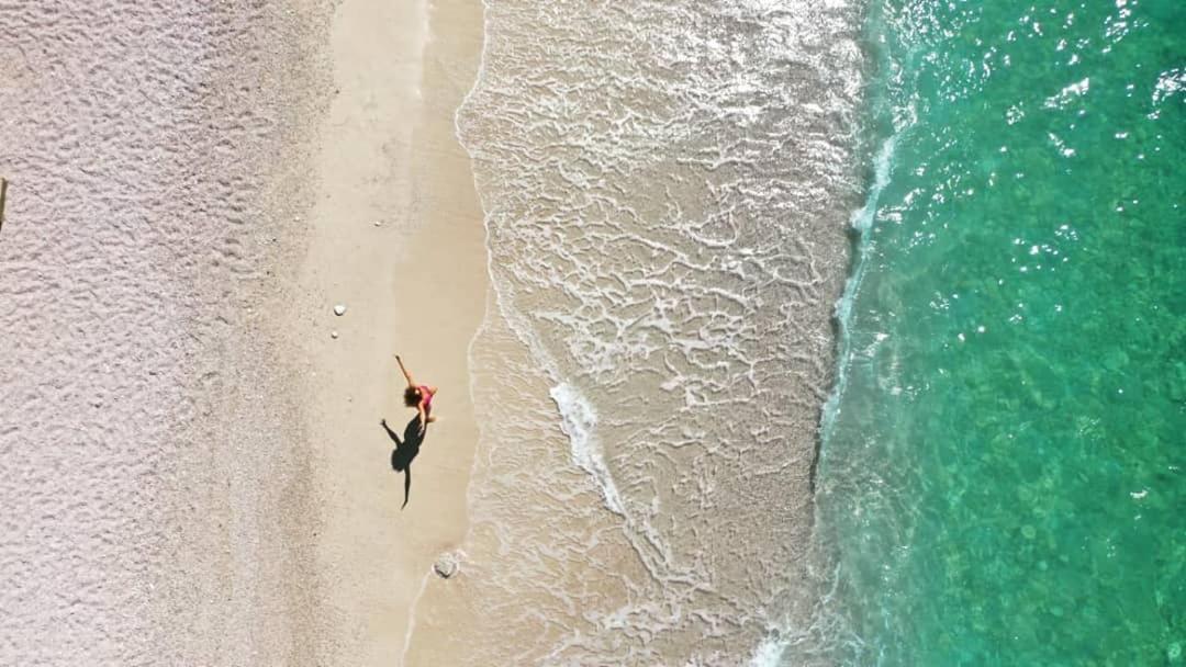 Vela E Bardhe Villa Dhermi Bagian luar foto