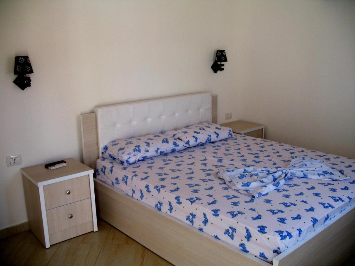 Vela E Bardhe Villa Dhermi Bagian luar foto